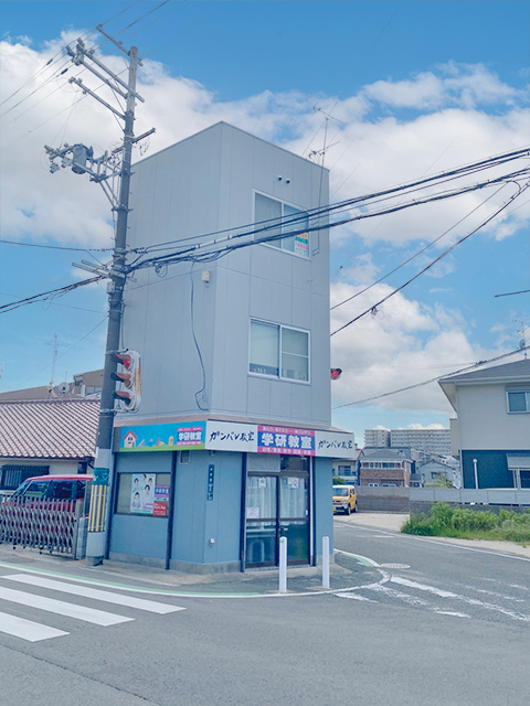 中百舌鳥校外観