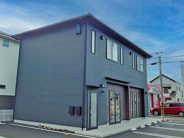 岡山門田屋敷校外観